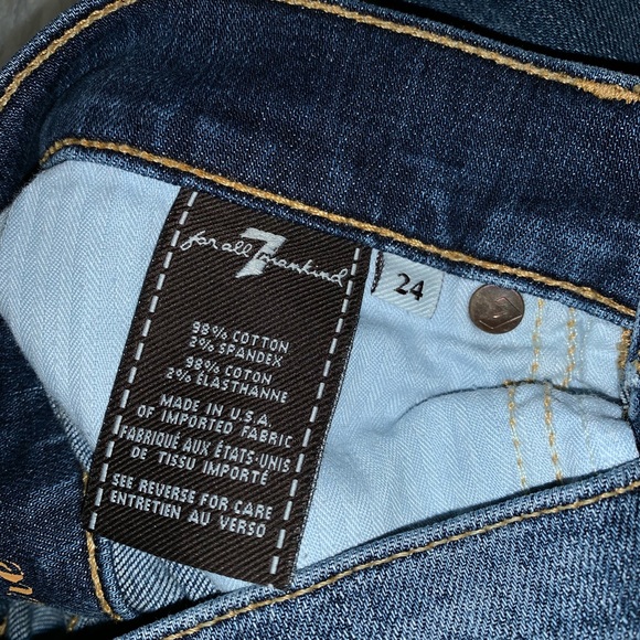 7 For All Mankind Crop Flare Jeans - Picture 4 of 5